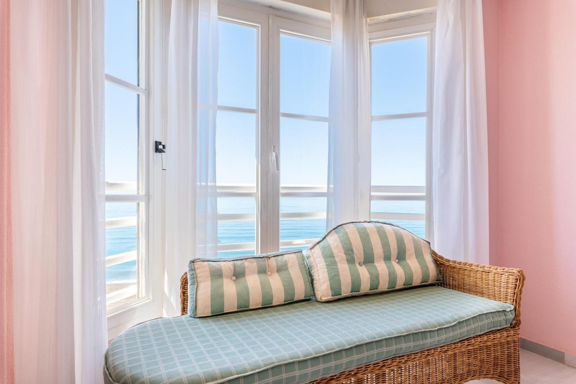 Wintowinrentals 1ª Linea De Playa, Parking Y Wifi รินกอนเดลาวิกตอเรีย ภายนอก รูปภาพ